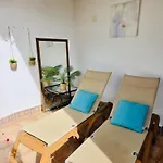 Beautiful 4 Bedroom With Private Jacuzzi Διαμέρισμα Σαν Μιγκέλ ντε Αμπόνα