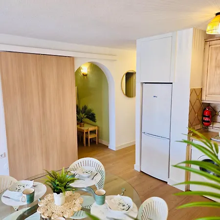 Beautiful 4 Bedroom With Private Jacuzzi Daire