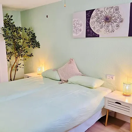 Daire Beautiful 4 Bedroom With Private Jacuzzi San Miguel de Abona