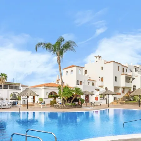 Beautiful 4 Bedroom With Private Jacuzzi * San Miguel de Abona