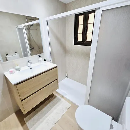 公寓 Beautiful 4 Bedroom With Private Jacuzzi